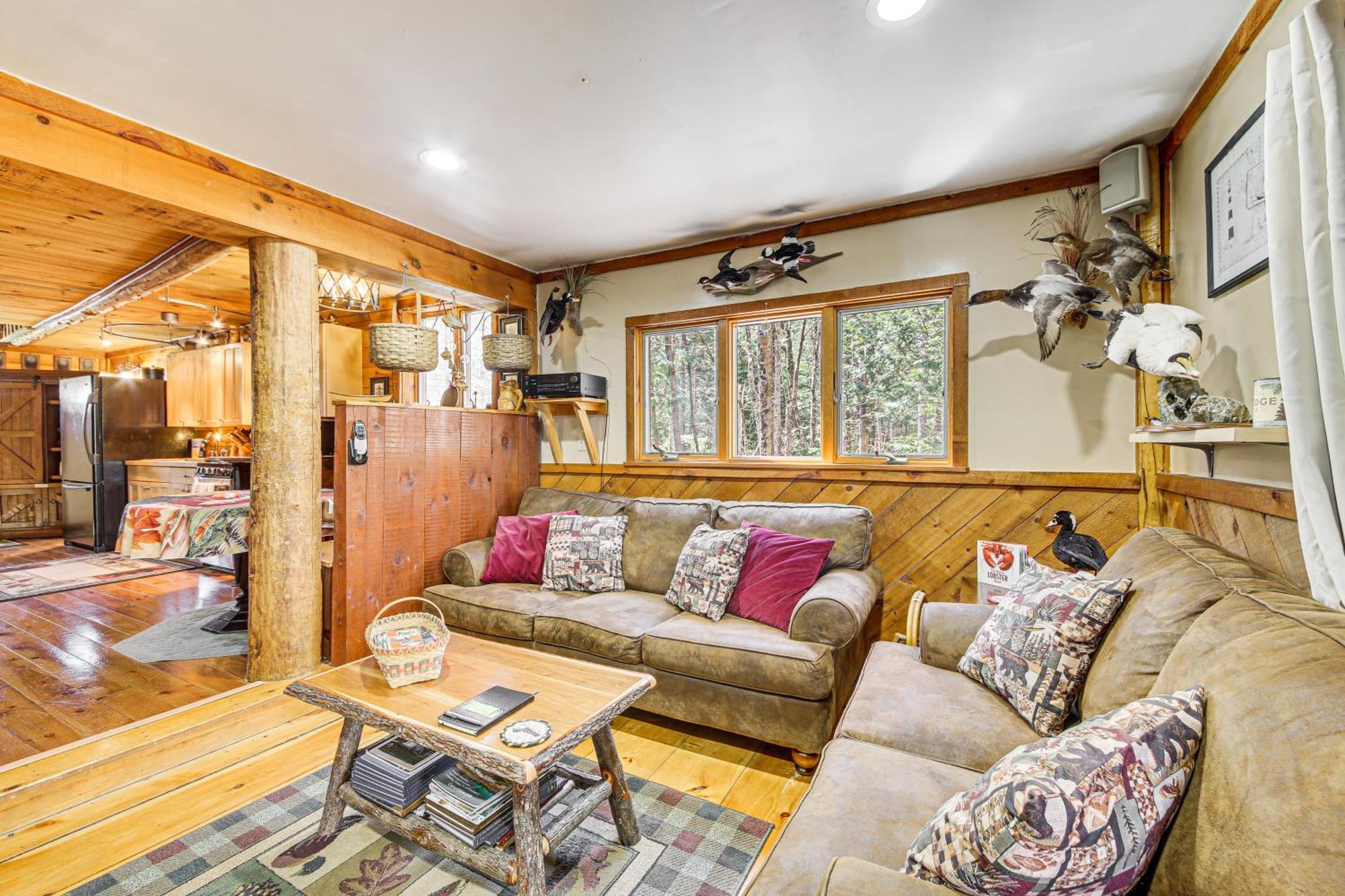 Rustic Searsport Cabin Loft And Sunroom On 10 Acres Extérieur photo