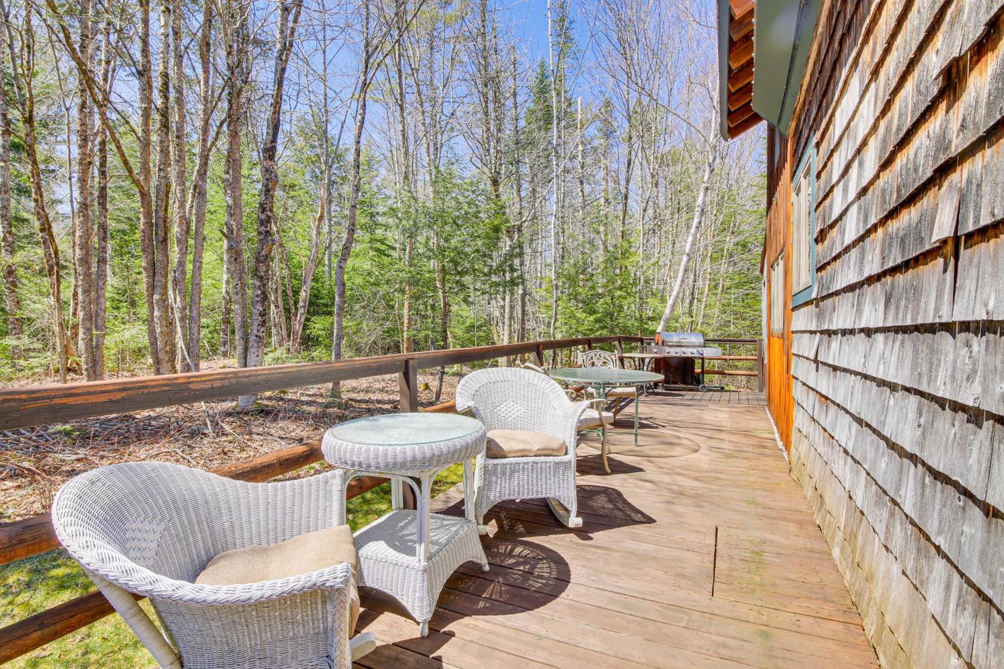 Rustic Searsport Cabin Loft And Sunroom On 10 Acres Extérieur photo