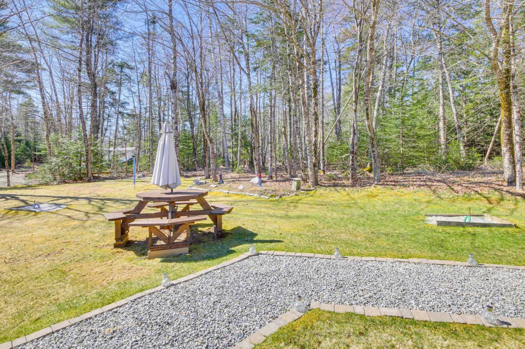 Rustic Searsport Cabin Loft And Sunroom On 10 Acres Extérieur photo